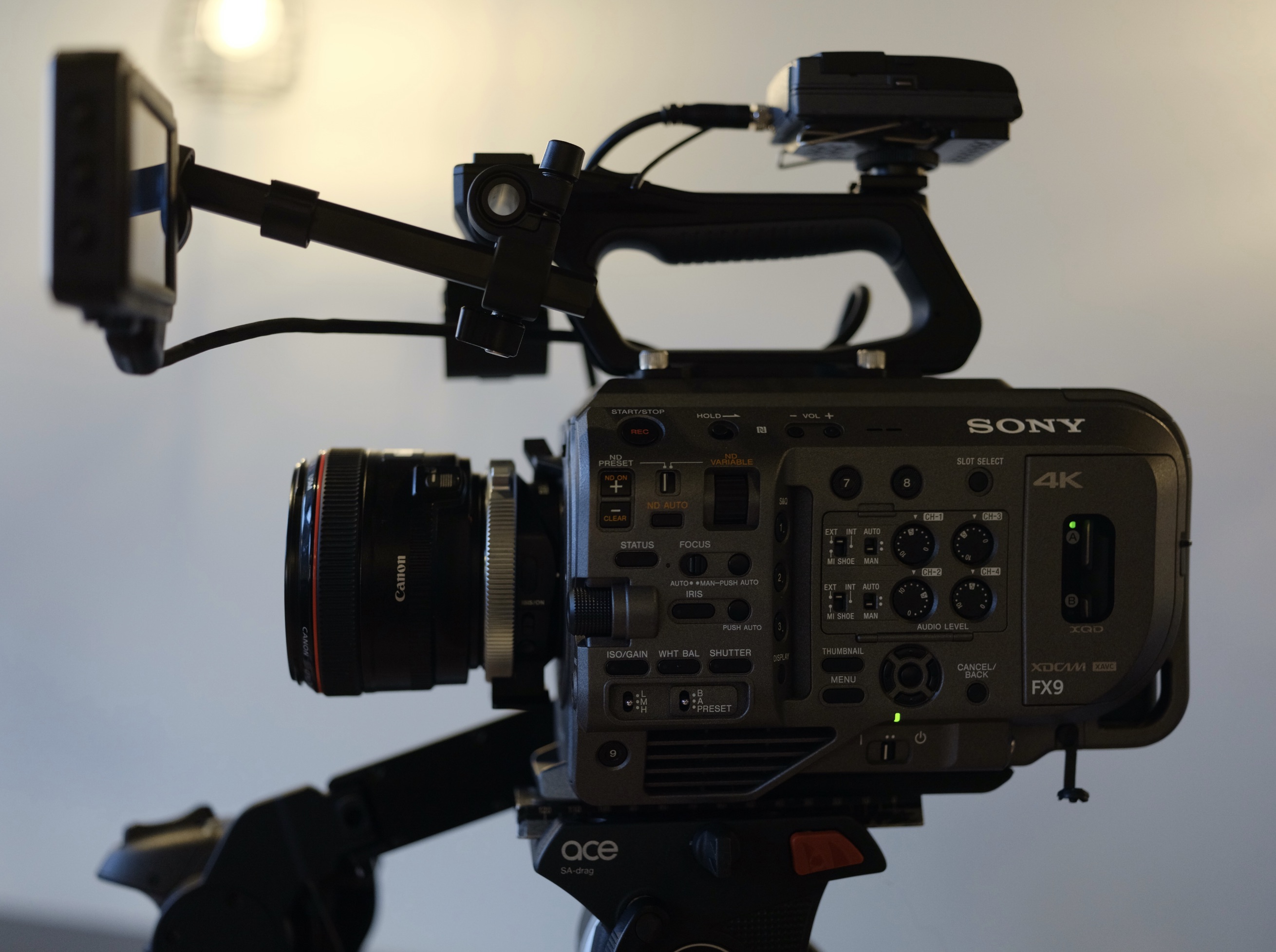 Onze Sony PXW-FX9 cameraset Een camera die we dagelijks gebruiken
